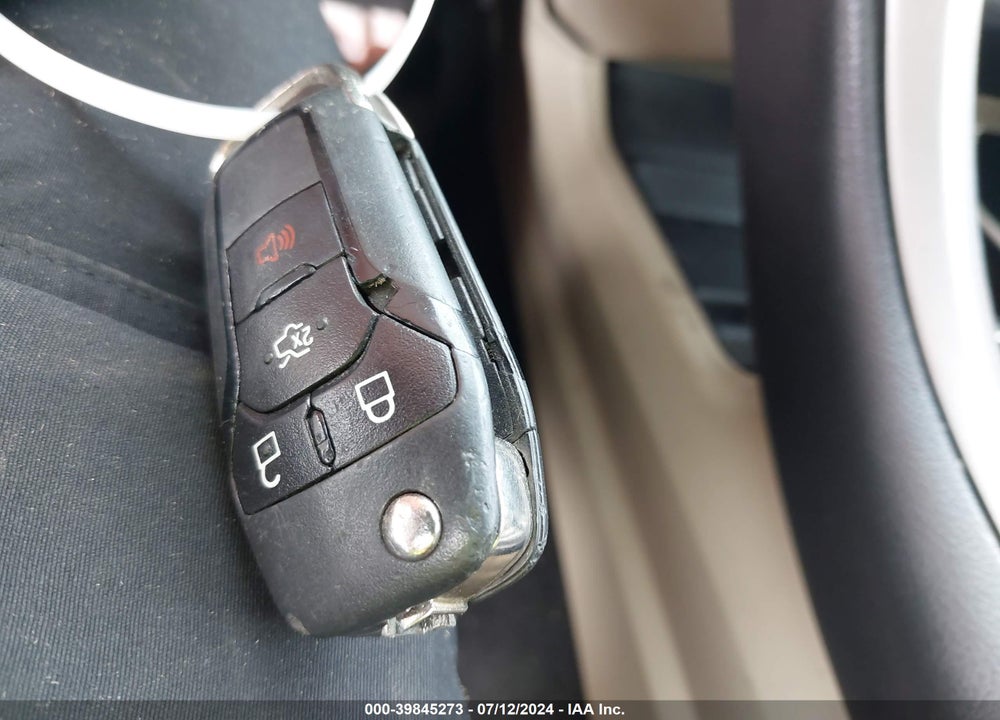 2014 FORD FUSION SE VIN: 3FA6P0HD7ER117908
