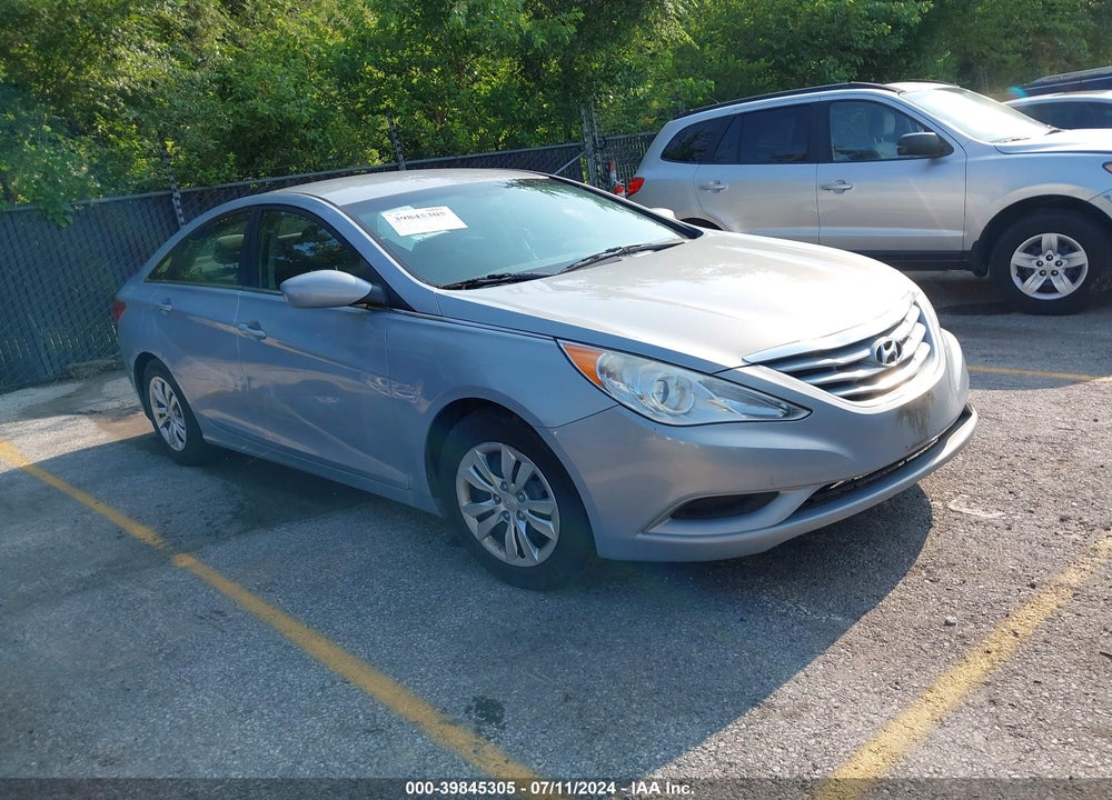 2013 HYUNDAI SONATA GLS VIN: 5NPEB4AC6DH583442