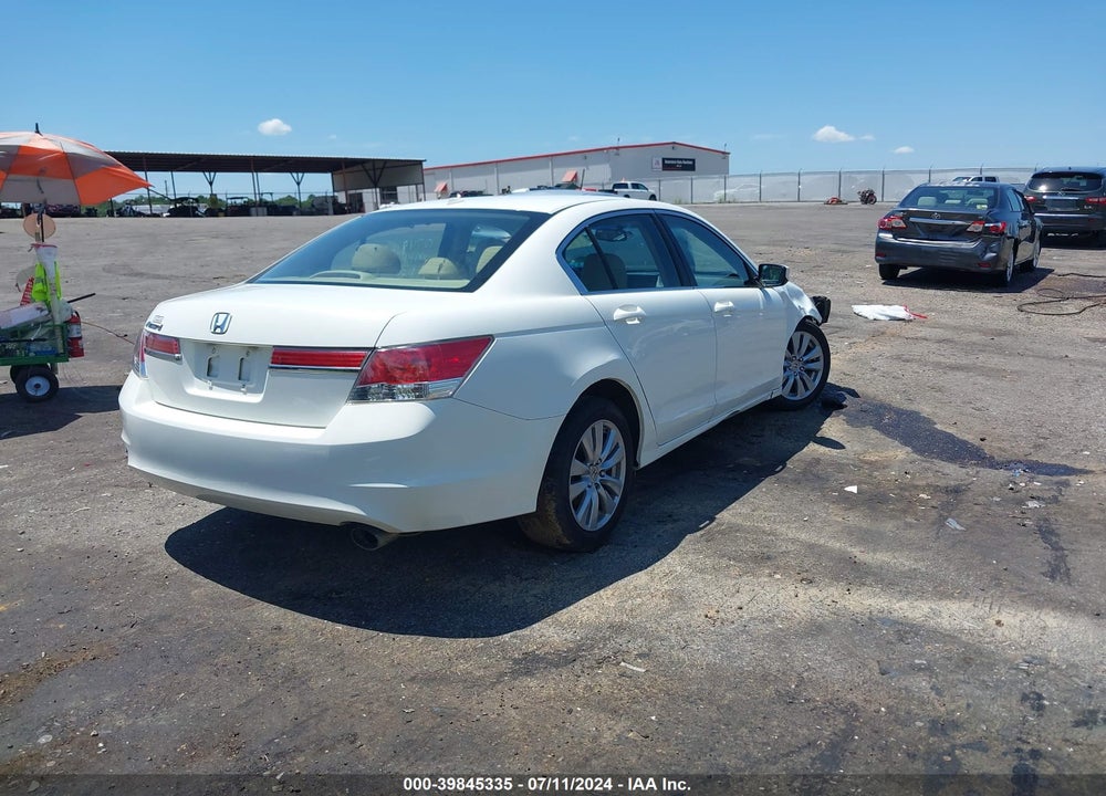2011 HONDA ACCORD 2.4 EX-L VIN: 1HGCP2F83BA069362