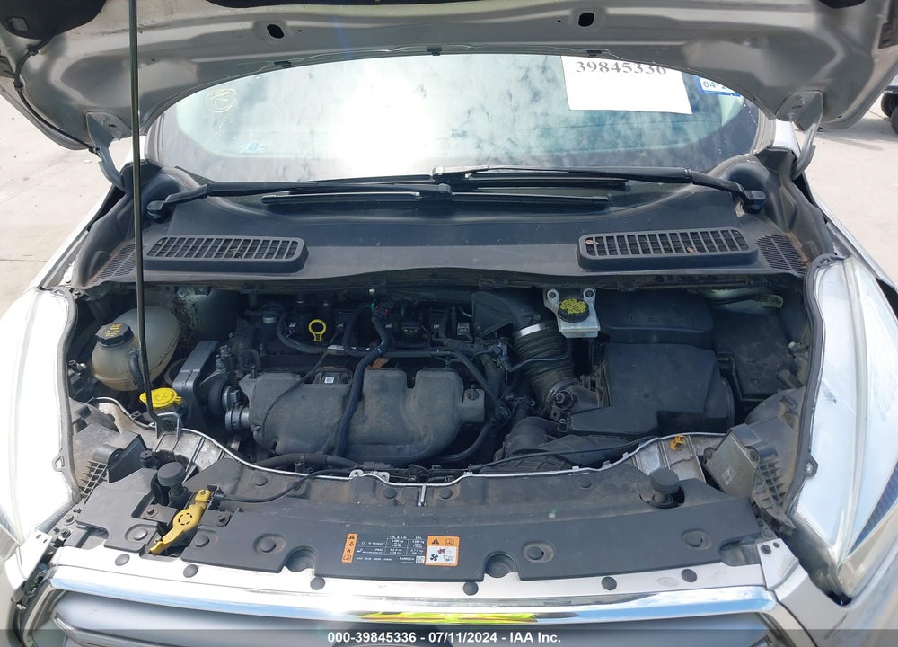 2017 FORD ESCAPE TITANIUM VIN: 1FMCU0J98HUC49418