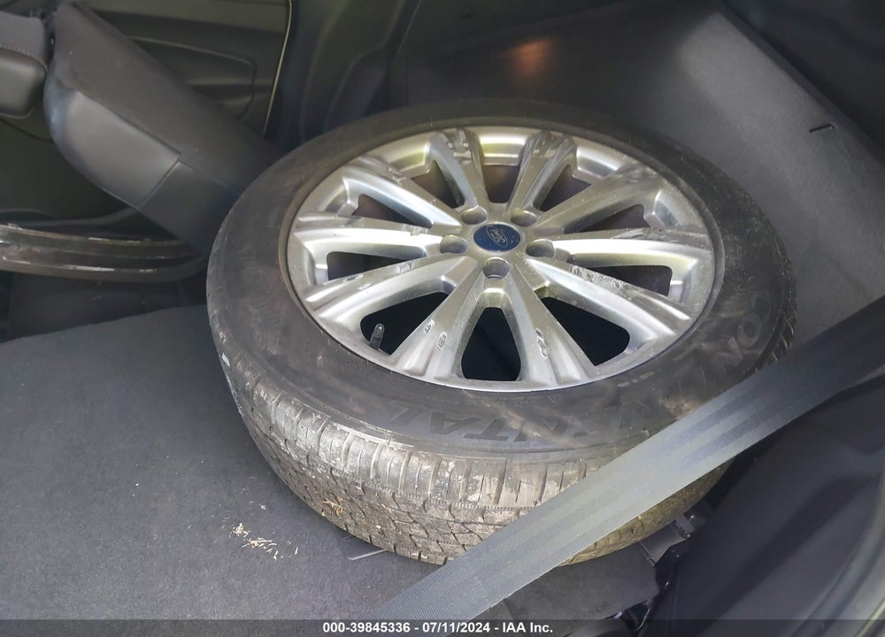 2017 FORD ESCAPE TITANIUM VIN: 1FMCU0J98HUC49418