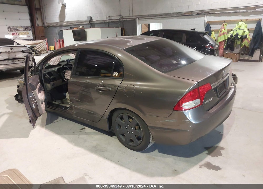 2010 HONDA CIVIC LX VIN: 2HGFA1F50AH587282