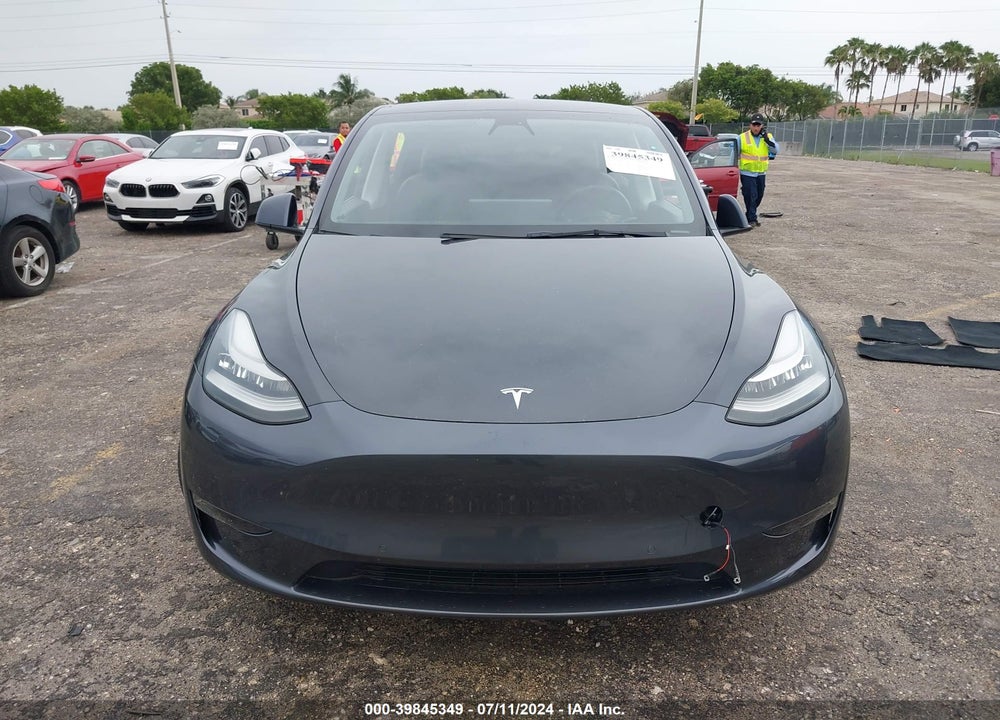 2021 TESLA MODEL Y LONG RANGE DUAL MOTOR ALL-WHEEL DRIVE VIN: 5YJYGDEE6MF185771