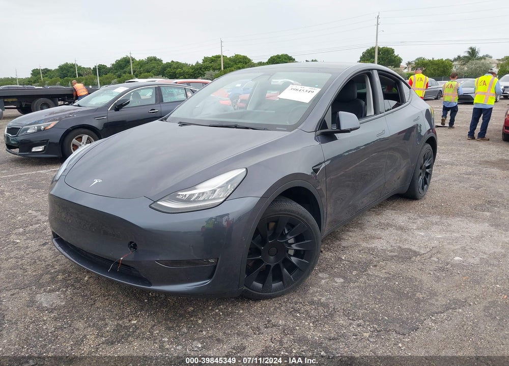 2021 TESLA MODEL Y LONG RANGE DUAL MOTOR ALL-WHEEL DRIVE VIN: 5YJYGDEE6MF185771