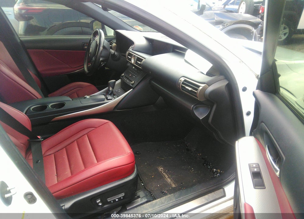 2016 LEXUS IS 300 VIN: JTHCM1D25G5011509