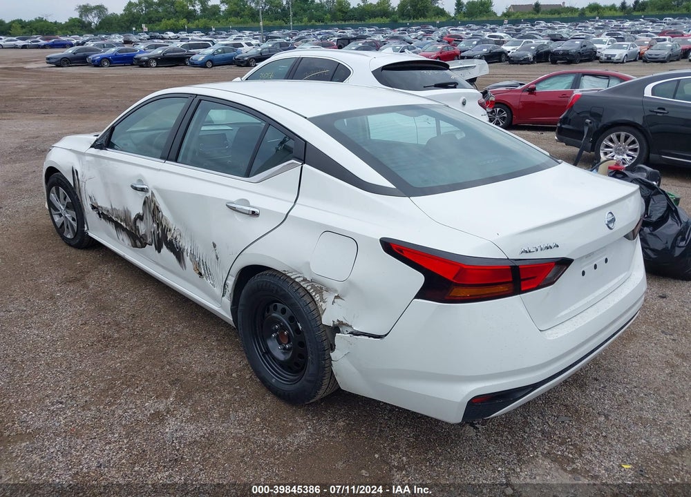 2022 NISSAN ALTIMA S FWD VIN: 1N4BL4BV7NN327222