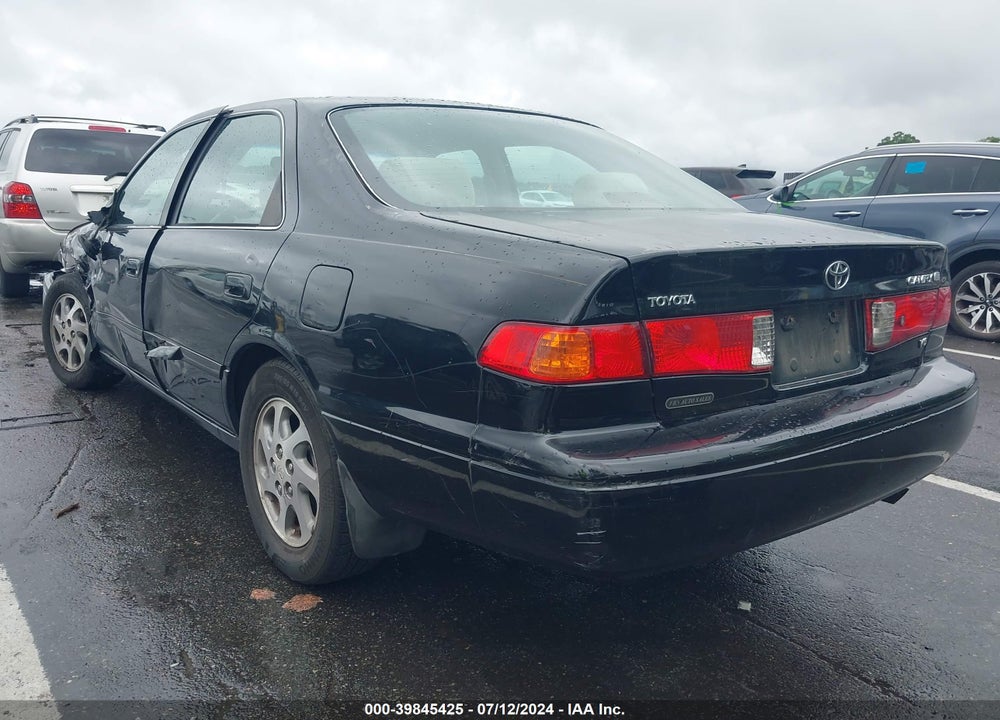 2001 TOYOTA CAMRY LE V6 VIN: 4T1BF28K01U128933
