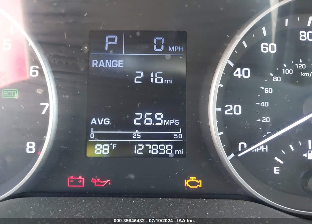 2017 HYUNDAI ELANTRA SE VIN: 5NPD84LF5HH153621