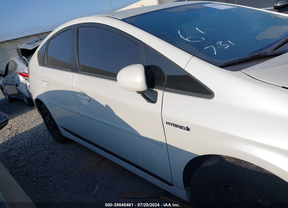 2015 TOYOTA PRIUS TWO VIN: JTDKN3DU4F0476253