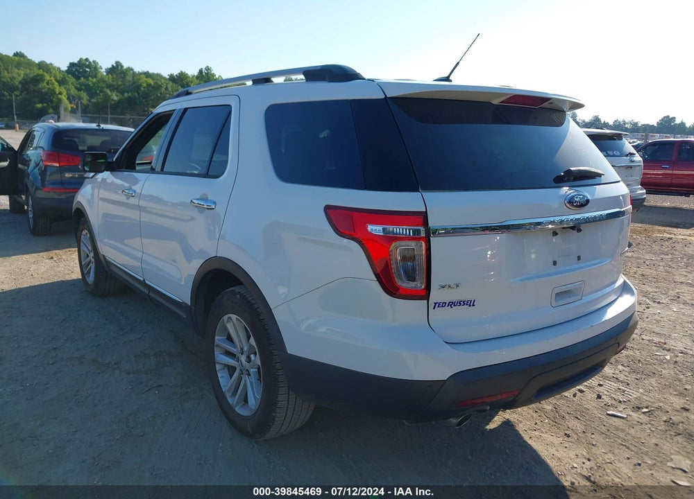 2015 FORD EXPLORER XLT VIN: 1FM5K7D88FGB26899