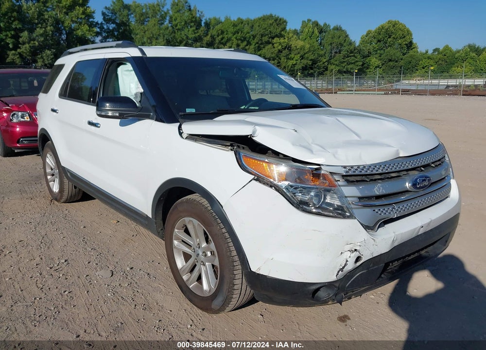 2015 FORD EXPLORER XLT VIN: 1FM5K7D88FGB26899