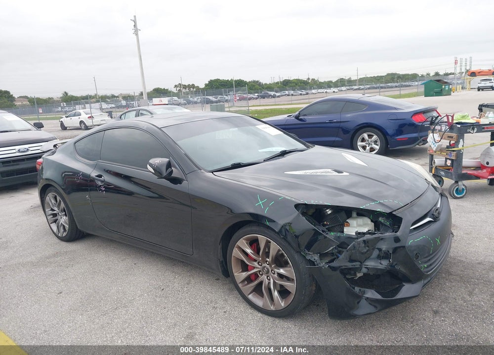 2014 HYUNDAI GENESIS 3.8 ULTIMATE VIN: KMHHU6KJ1EU120028