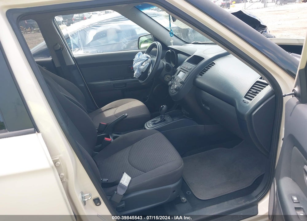 2012 KIA SOUL VIN: KNDJT2A55C7461823