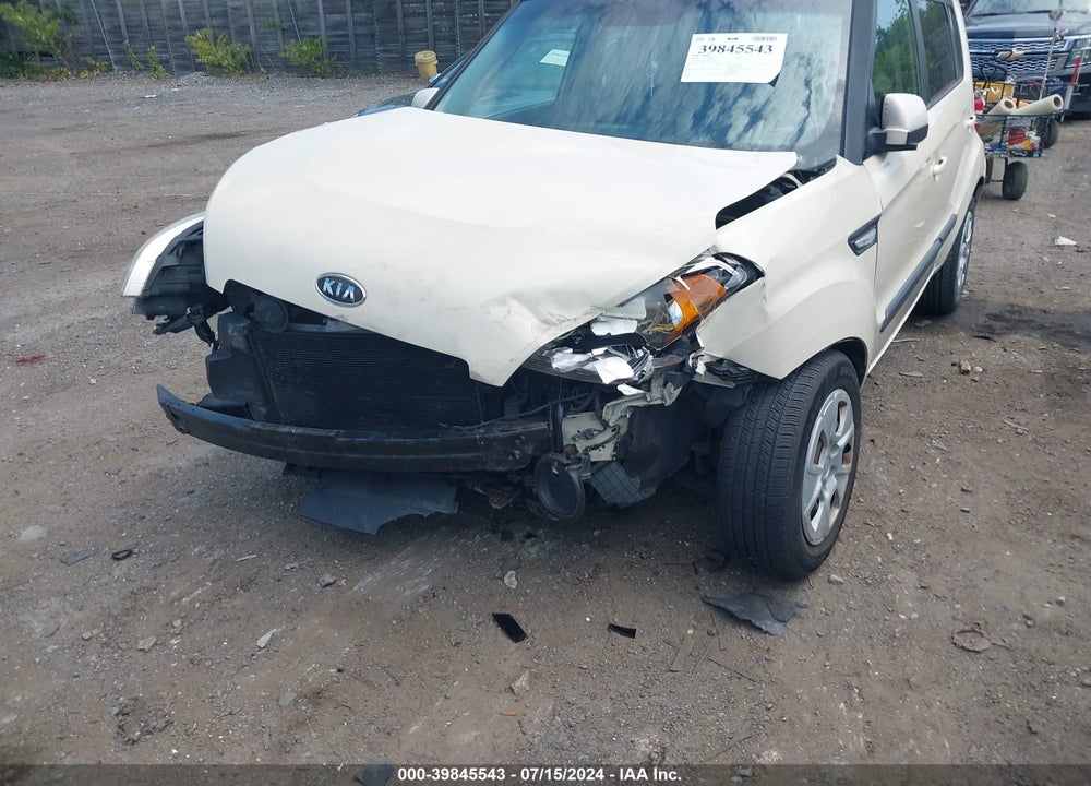 2012 KIA SOUL VIN: KNDJT2A55C7461823