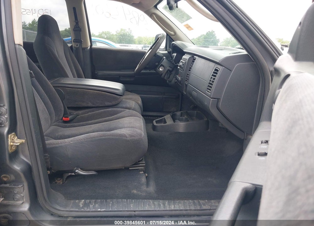 2002 DODGE DAKOTA SPORT VIN: 1B7HG38N72S617029