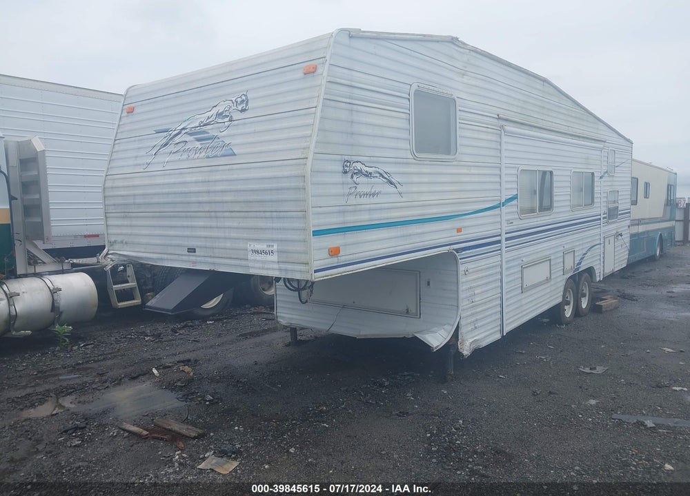 2001 ARCTIC TRAVEL TRA VIN: 1EC5S282314088189