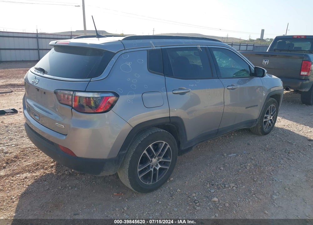 2018 JEEP COMPASS SUN AND WHEEL FWD VIN: 3C4NJCBB7JT494347