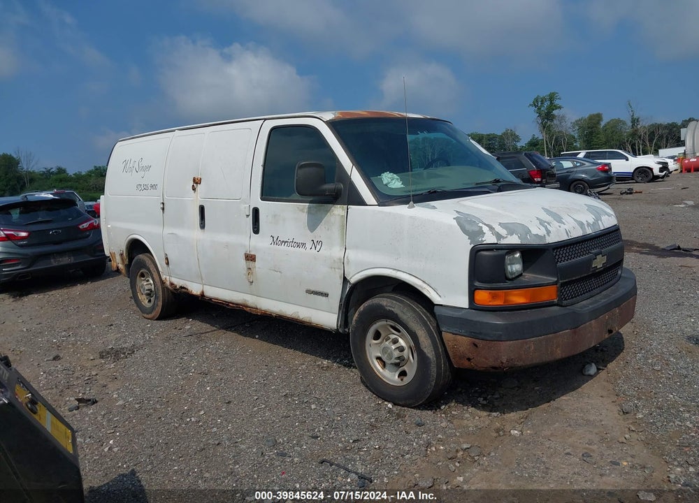 2005 CHEVROLET EXPRESS VIN: 1GCGG25VX51268890