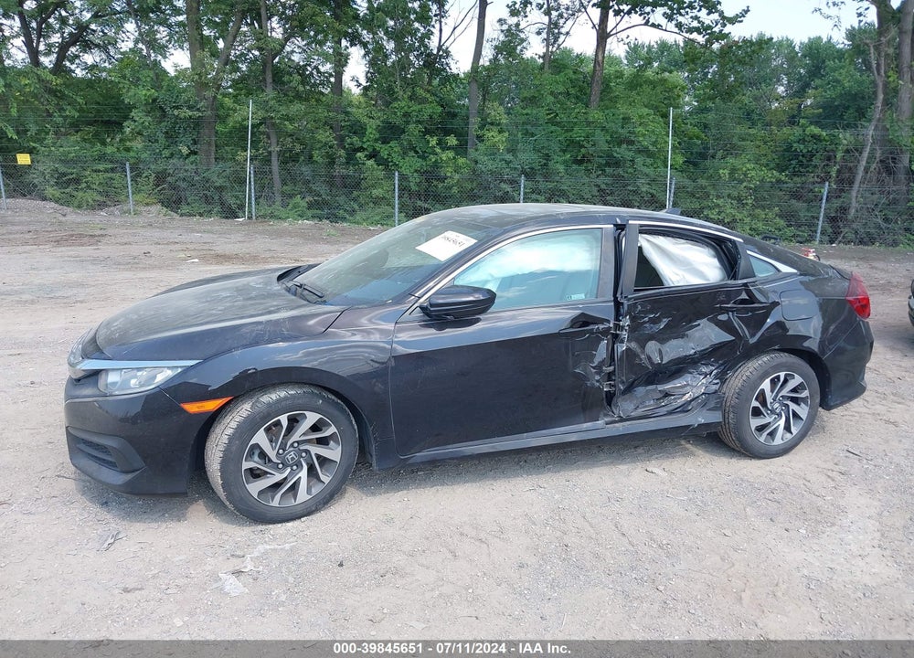 2018 HONDA CIVIC EX VIN: 19XFC2F72JE004481