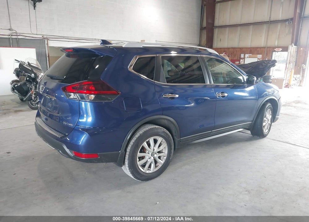 2018 NISSAN ROGUE SV VIN: 5N1AT2MV7JC848739