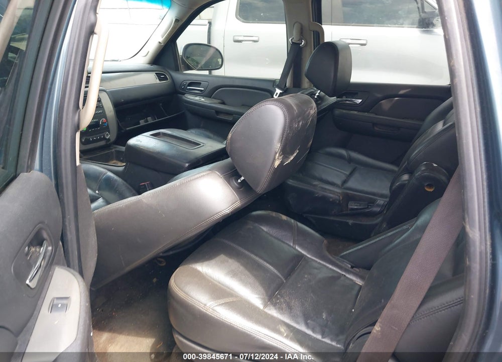 2008 CHEVROLET TAHOE LT VIN: 1GNFC13J58R237870