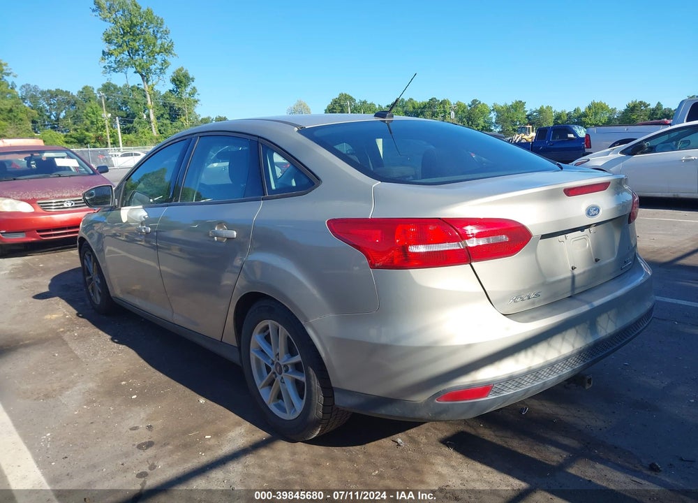 2016 FORD FOCUS SE VIN: 1FADP3F27GL318185