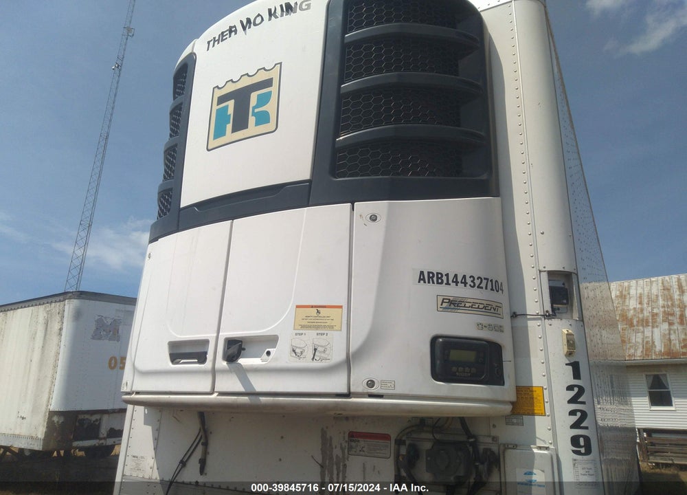 2015 UTILITY TRAILER MFG --- VIN: 1UYVS2536FM318223