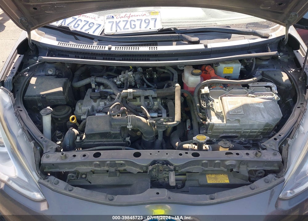 2015 TOYOTA PRIUS C TWO VIN: JTDKDTB34F1581723