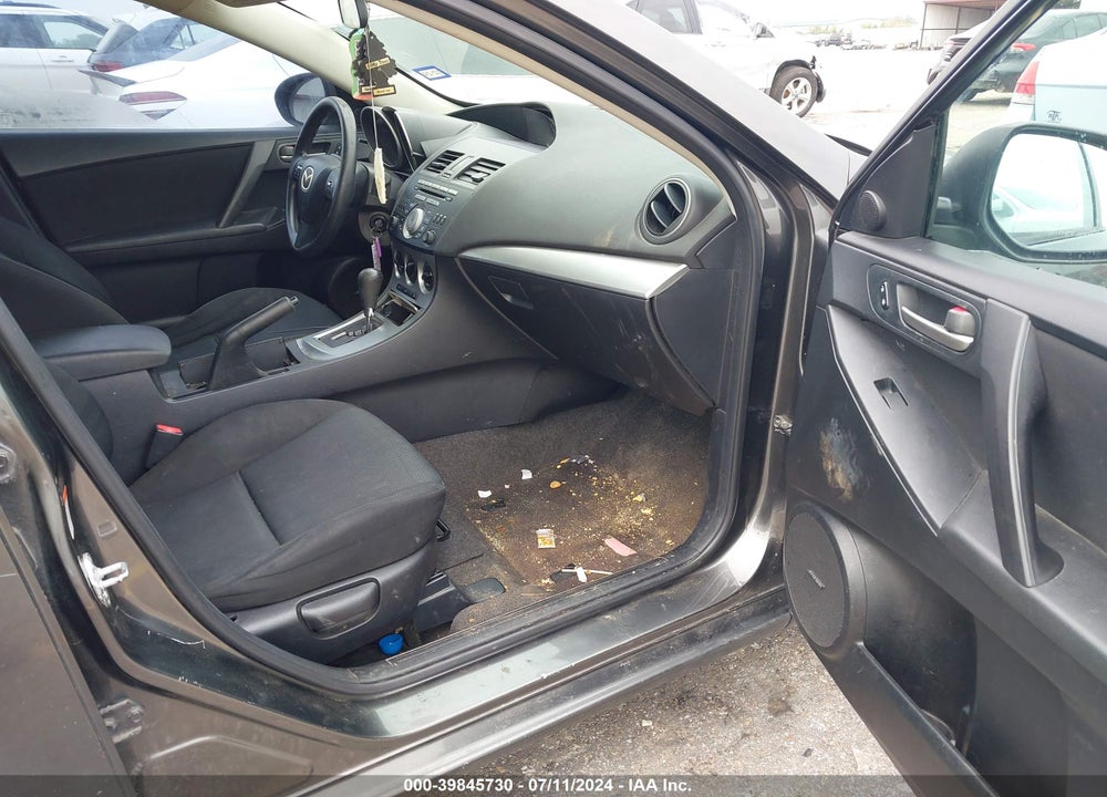 2010 MAZDA 3 I TOURING VIN: JM1BL1SF2A1325204