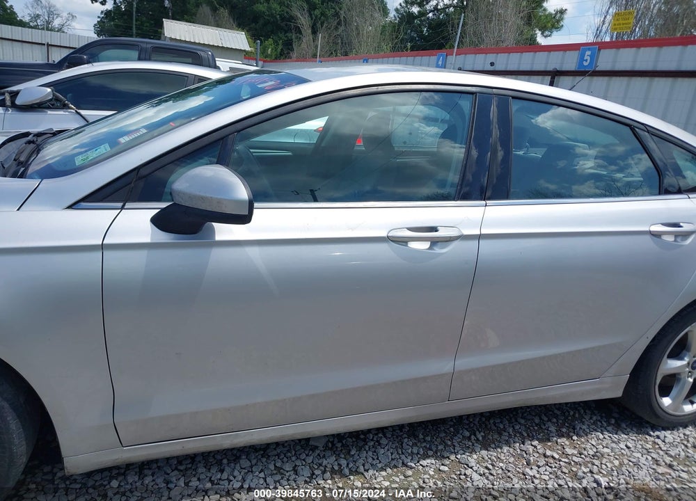2016 FORD FUSION VIN: 3FA6P0G78GR323771
