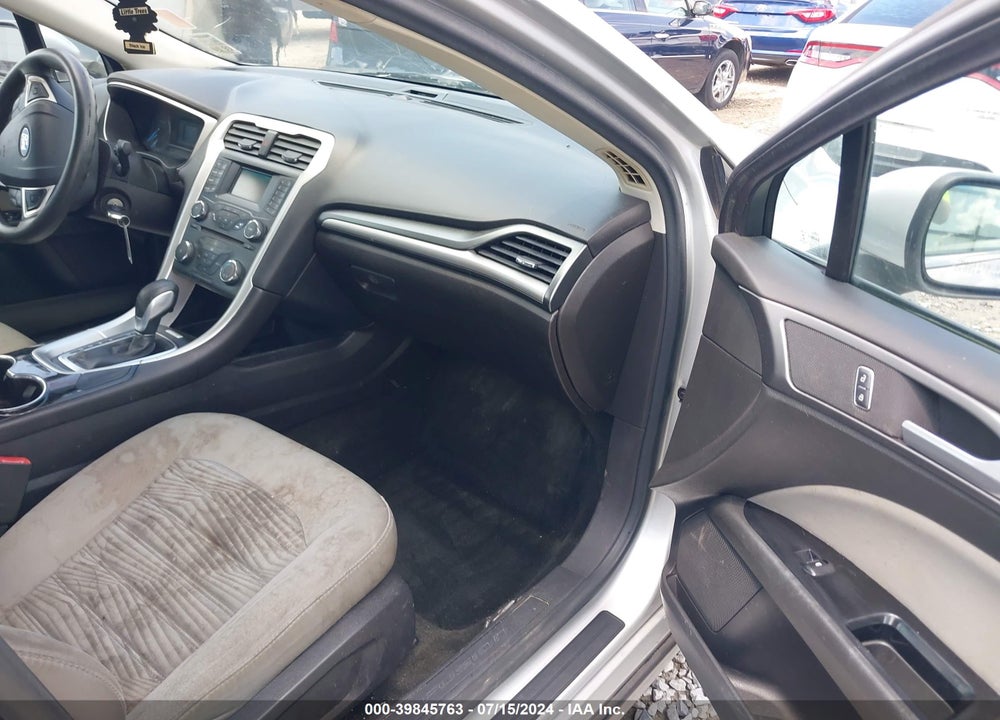 2016 FORD FUSION VIN: 3FA6P0G78GR323771