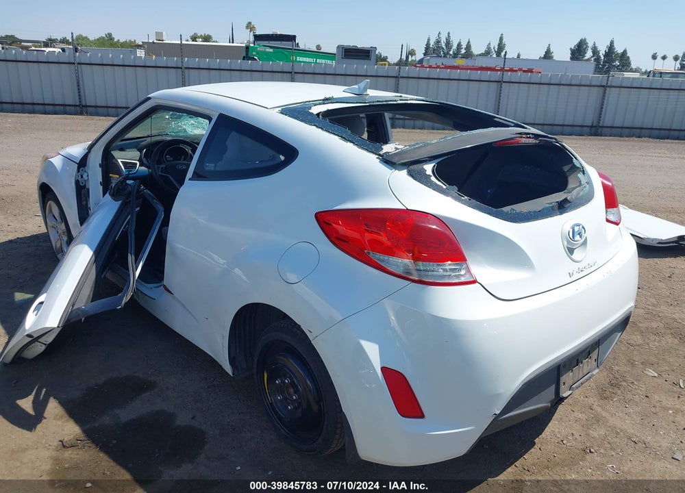 2013 HYUNDAI VELOSTER BASE W/GRAY VIN: KMHTC6AD1DU150489