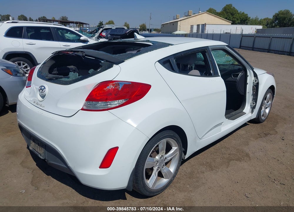 2013 HYUNDAI VELOSTER BASE W/GRAY VIN: KMHTC6AD1DU150489