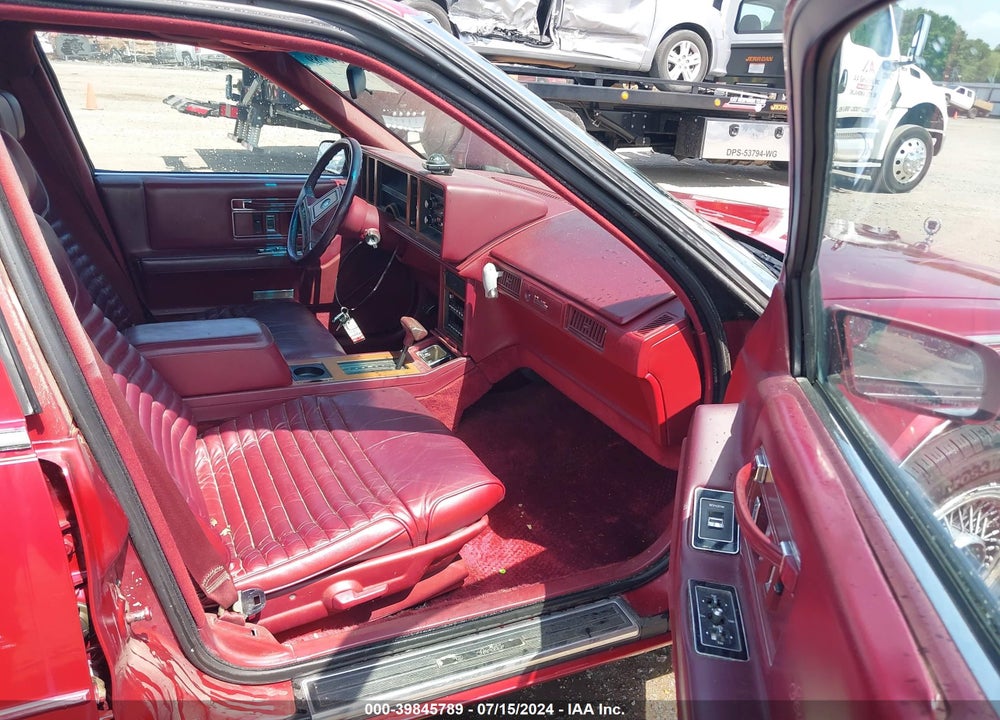 1988 CADILLAC SEVILLE VIN: 1G6KS5158JU813724
