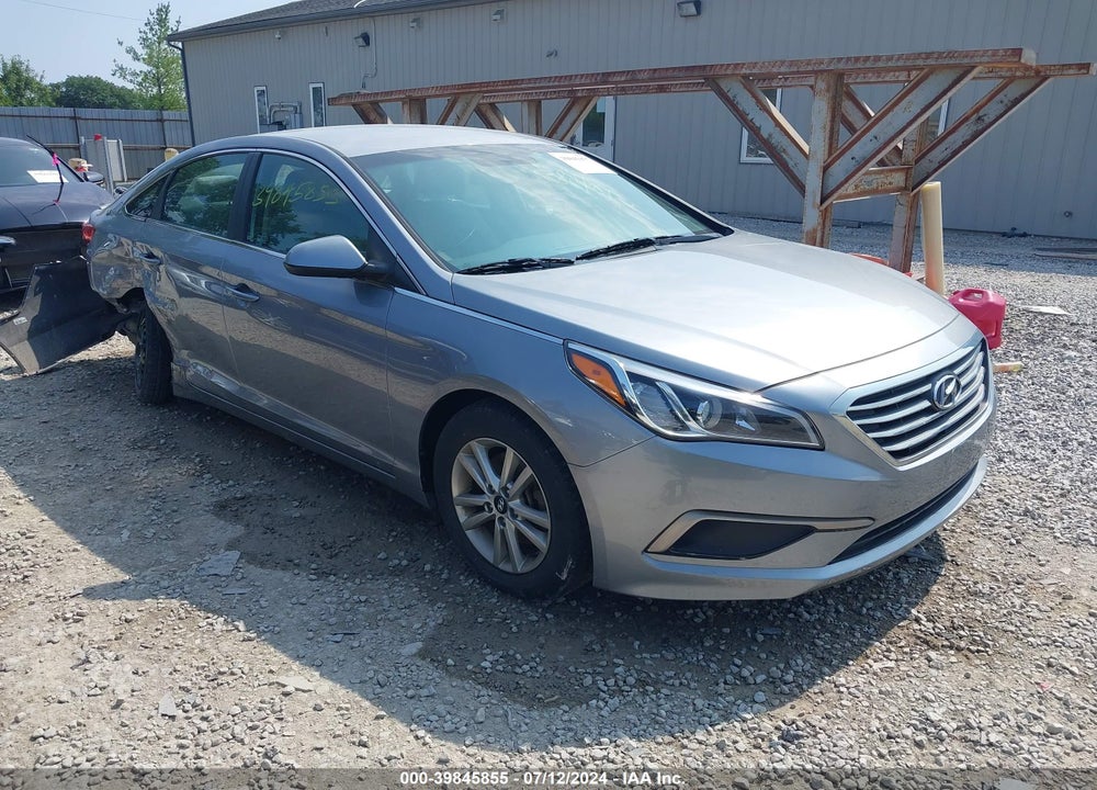 2017 HYUNDAI SONATA SE VIN: 5NPE24AF4HH561052