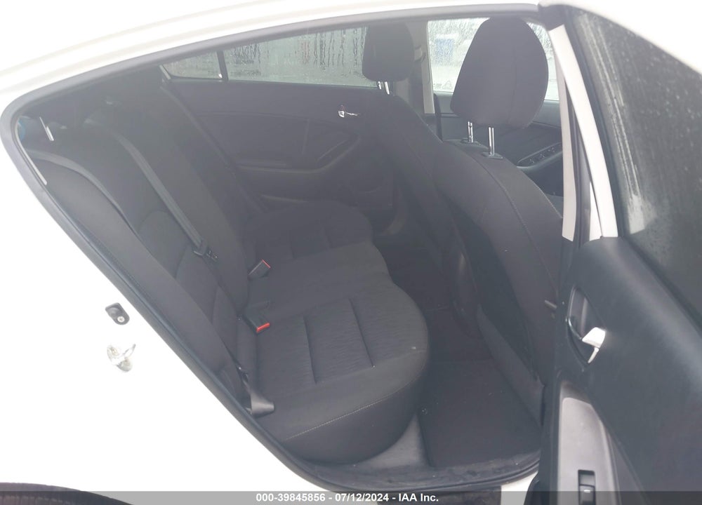 2016 KIA FORTE LX VIN: KNAFK4A6XG5447542