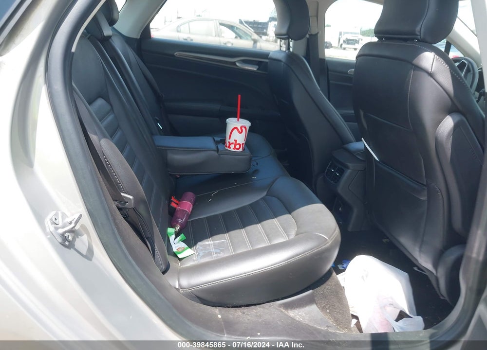 2015 FORD FUSION SE VIN: 3FA6P0HD1FR190242