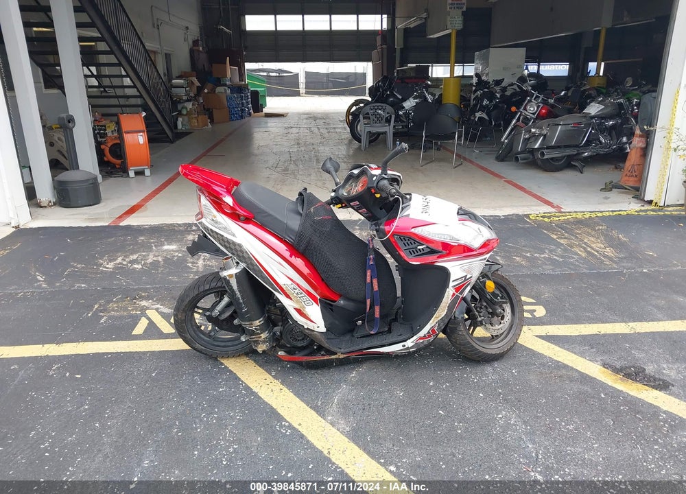 2022 LANCE POWERSPORTS VIN: L5YTCKPV0N1111787