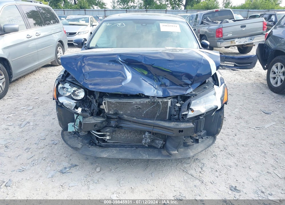 2015 VOLKSWAGEN PASSAT 2.0L TDI SE VIN: 1VWBV7A39FC101425