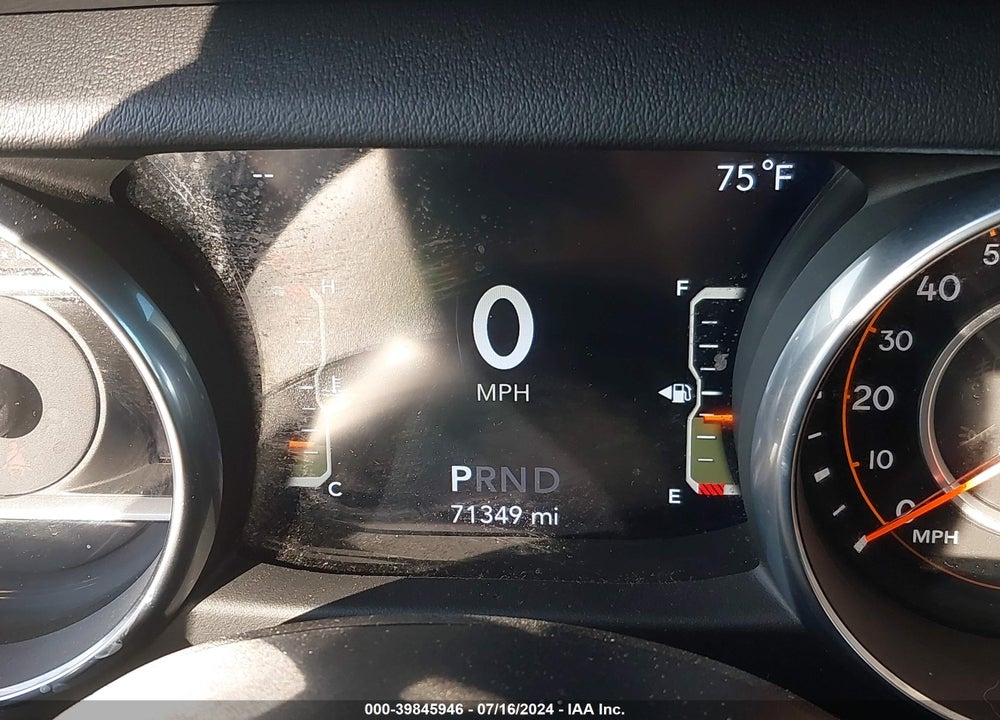 2018 JEEP WRANGLER UNLIMITED SAHARA 4X4 VIN: 1C4HJXEG8JW229619