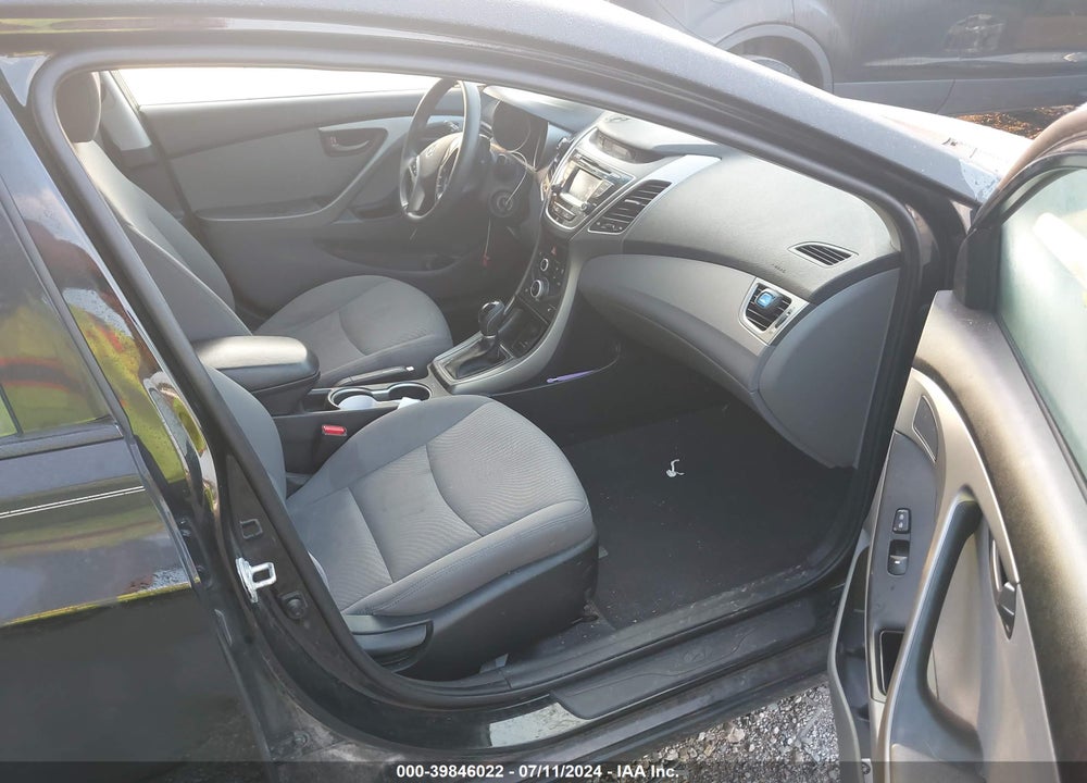 2014 HYUNDAI ELANTRA SE VIN: 5NPDH4AE1EH478014
