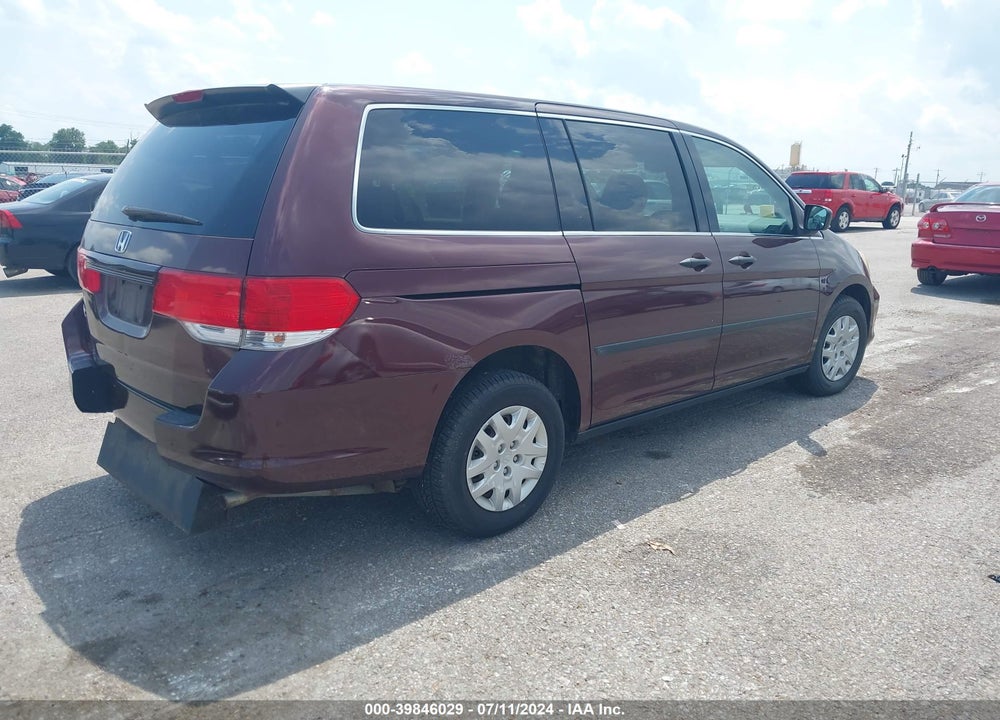 2008 HONDA ODYSSEY LX VIN: 5FNRL38228B007261