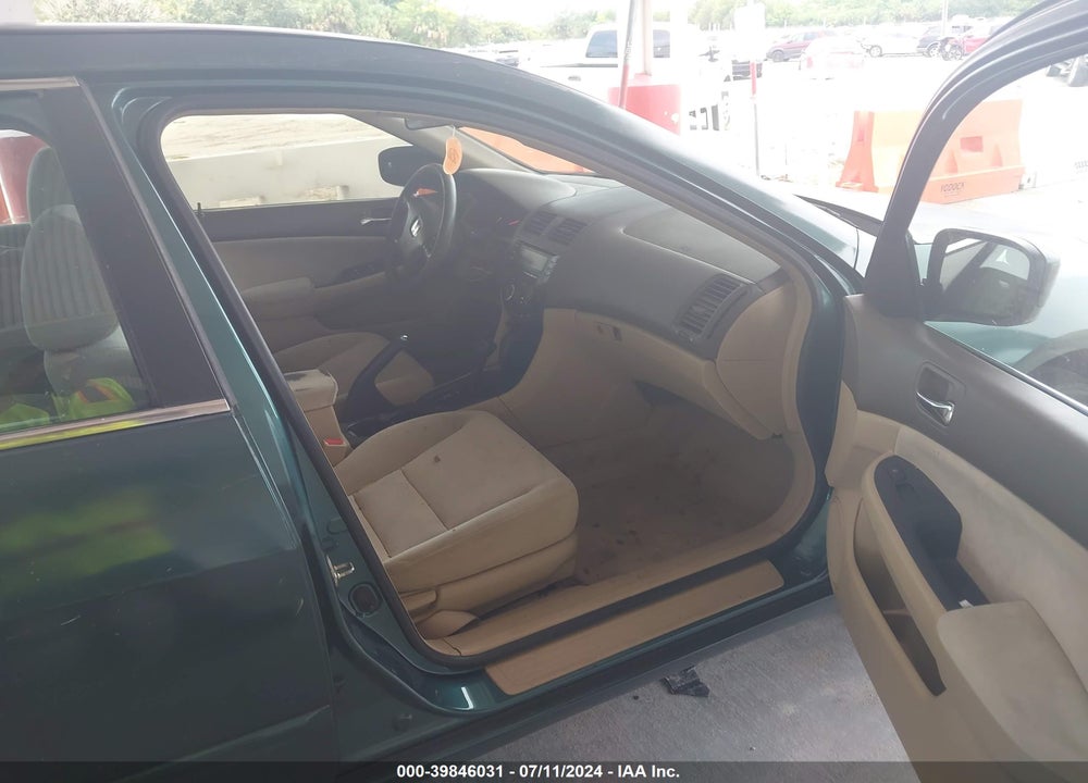 2003 HONDA ACCORD 2.4 LX VIN: 1HGCM56353A047850