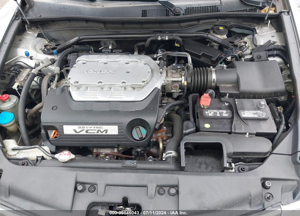 2008 HONDA ACCORD VIN: 1HGCP36868A021983