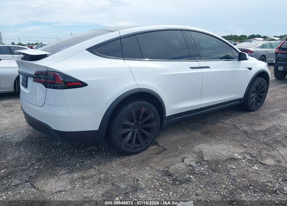 2022 TESLA MODEL X DUAL MOTOR ALL-WHEEL DRIVE VIN: 7SAXCBE5XNF359793