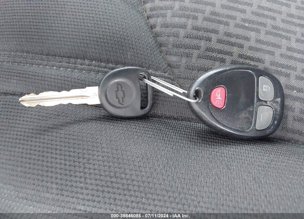 2009 CHEVROLET TRAVERSE LT VIN: 1GNER23D89S173876