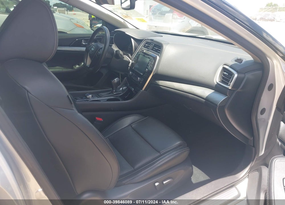 2017 NISSAN MAXIMA 3.5 SL VIN: 1N4AA6AP6HC456892