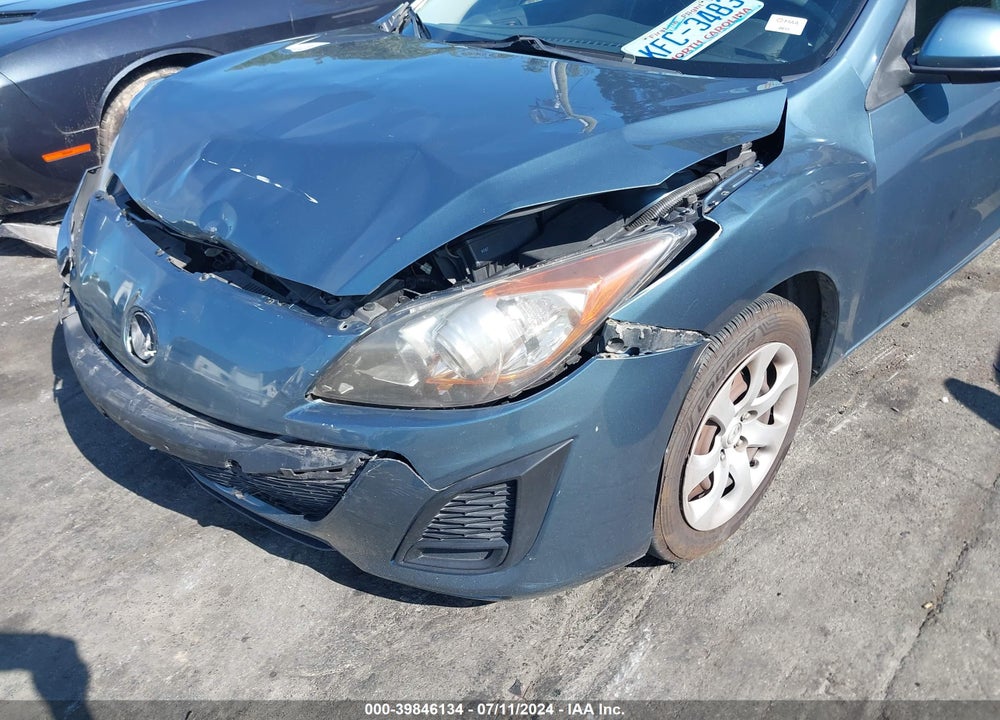 2011 MAZDA 3 I SPORT VIN: JM1BL1UG9B1463250