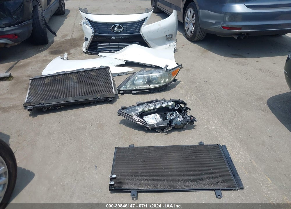2013 LEXUS ES 350 VIN: JTHBK1GG1D2079926