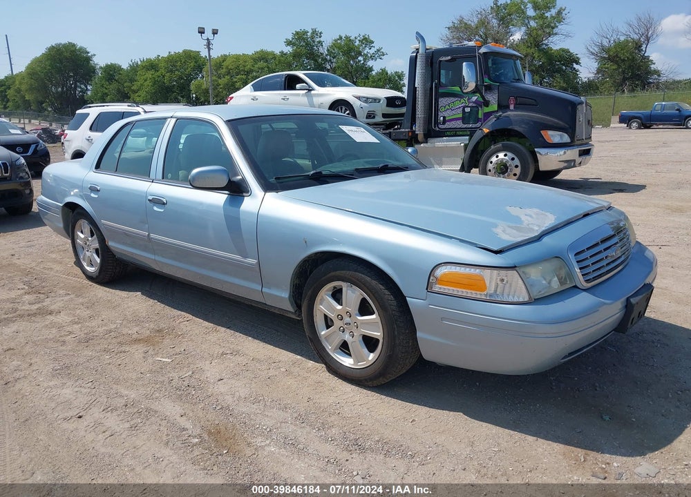 2011 FORD CROWN VICTORIA LX VIN: 2FABP7EV6BX147290